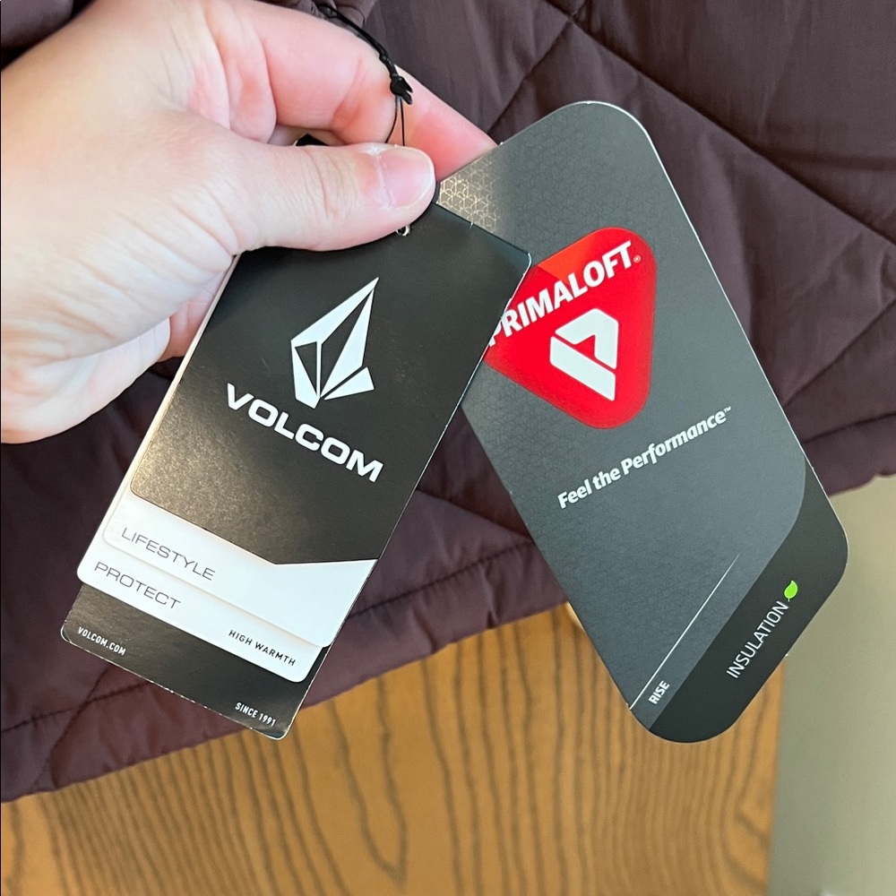 Volcom Jacket - Picture 2 of 9